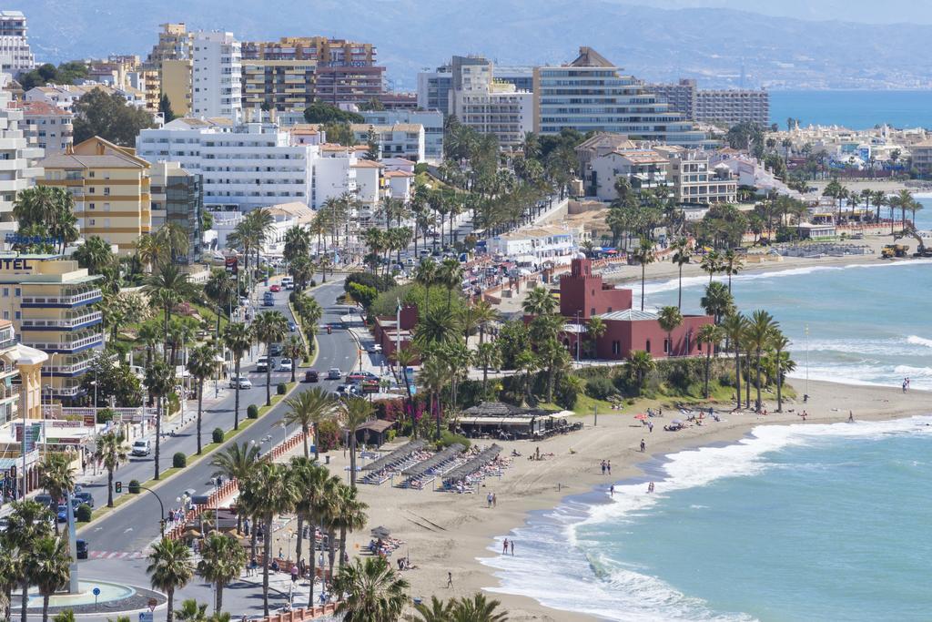 Renthas Benalmadena Playa Appartamento Esterno foto